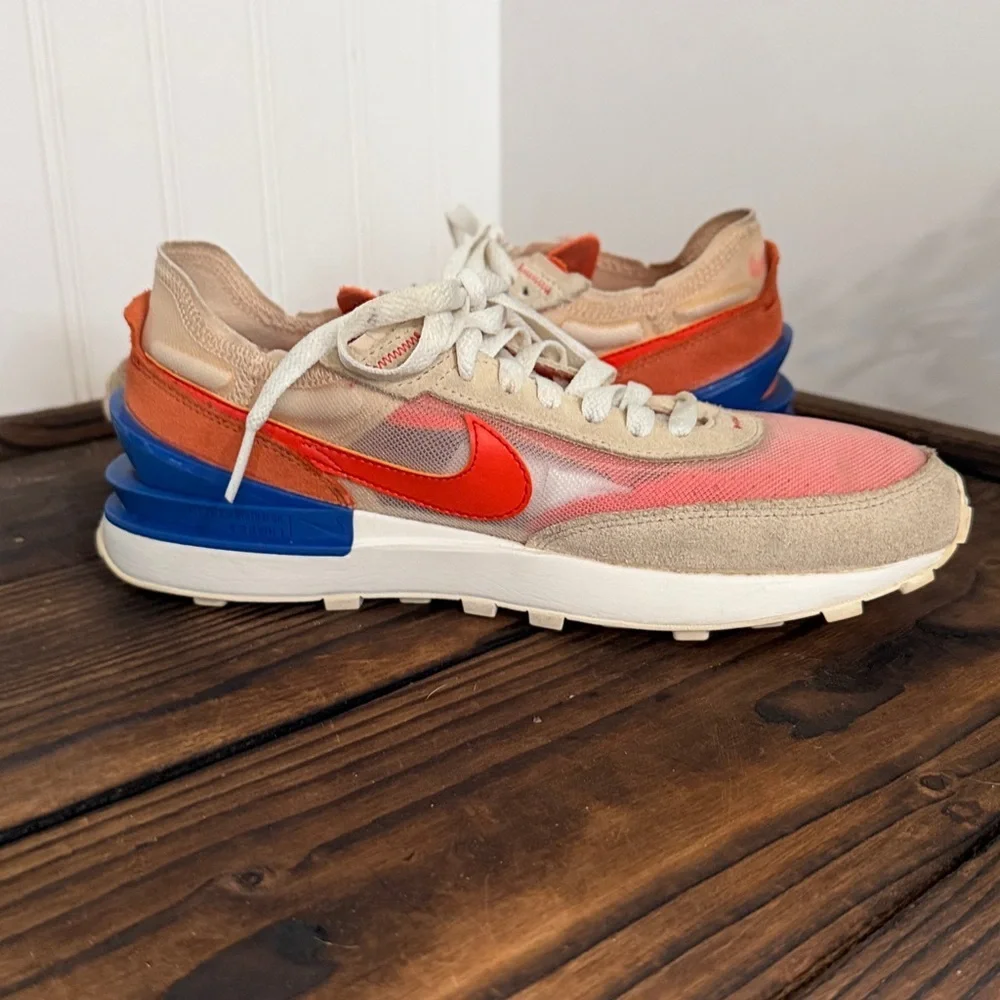 Women's Nike Waffle One sneakers